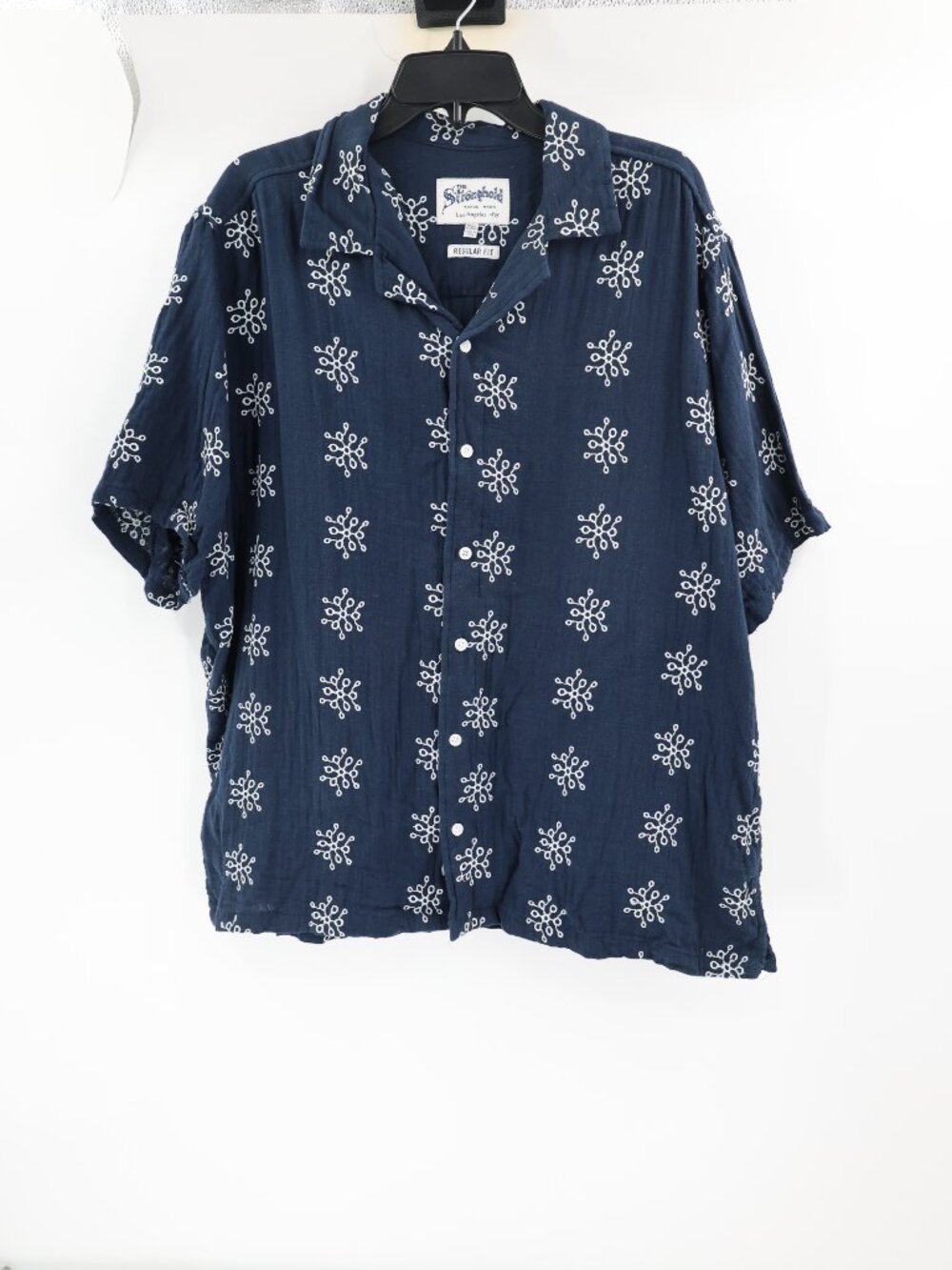 The Stronghold Shirt Mens 2XL Gauze Short Sleeve Button Up Embroidered geometric